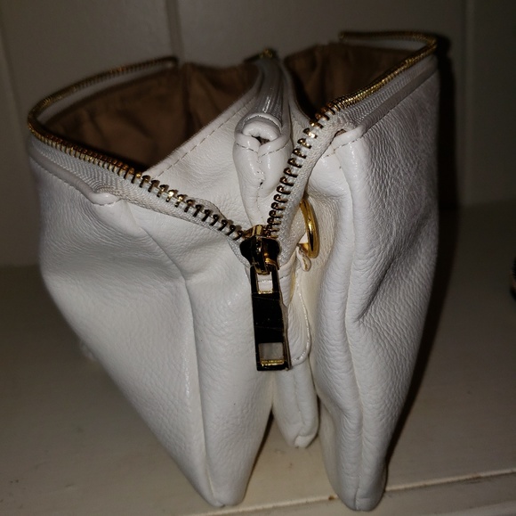 Tory Burch white leather clutch - Picture 4 of 5